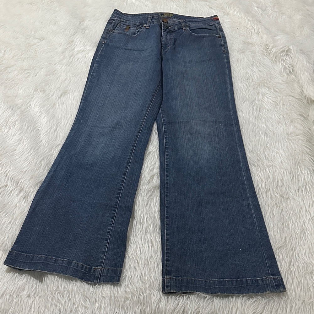 Stylish Blue Wide Leg Jeans for Women